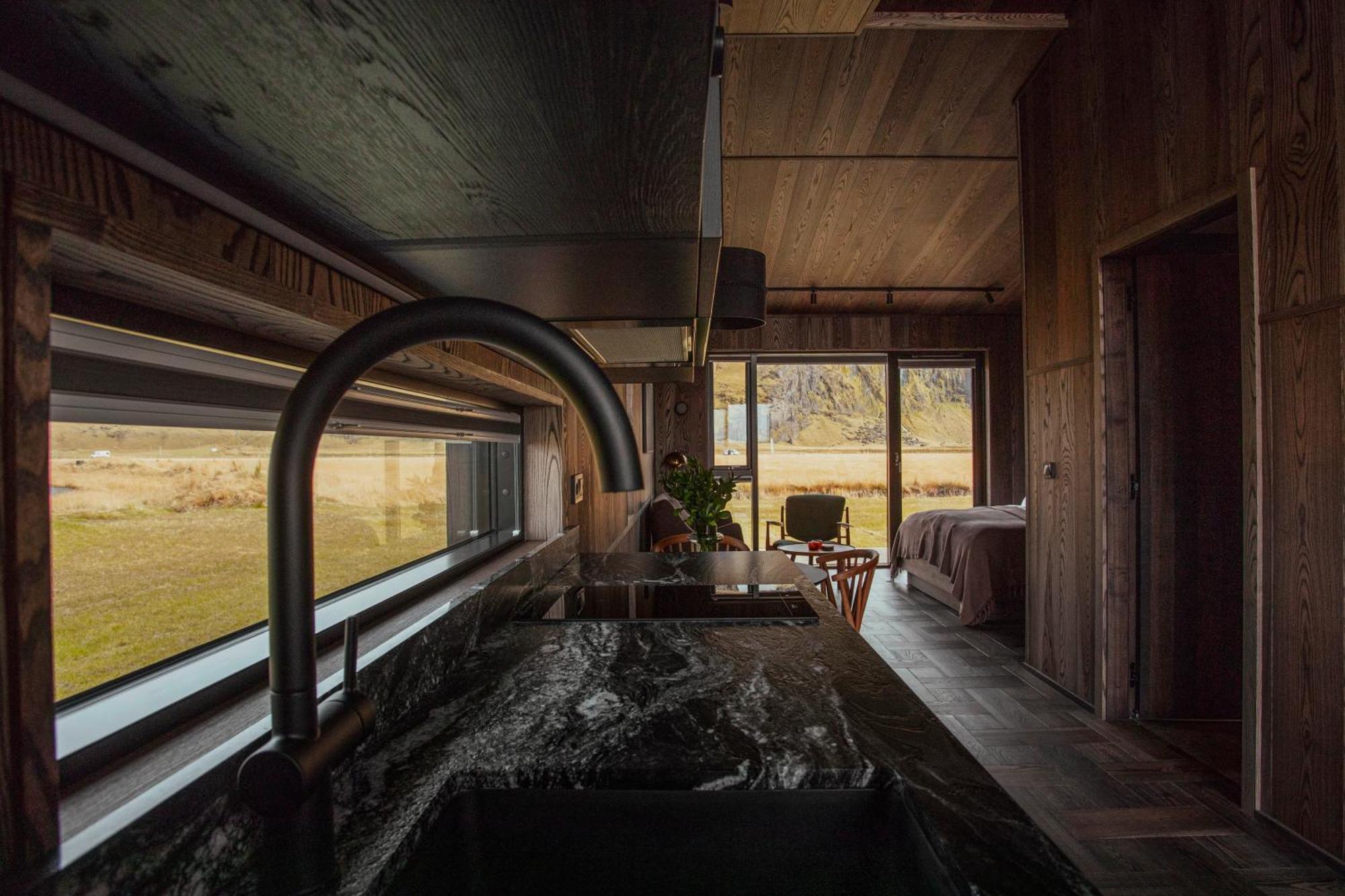 Seljalandsfoss Horizons Villa Hvolsvöllur Eksteriør billede